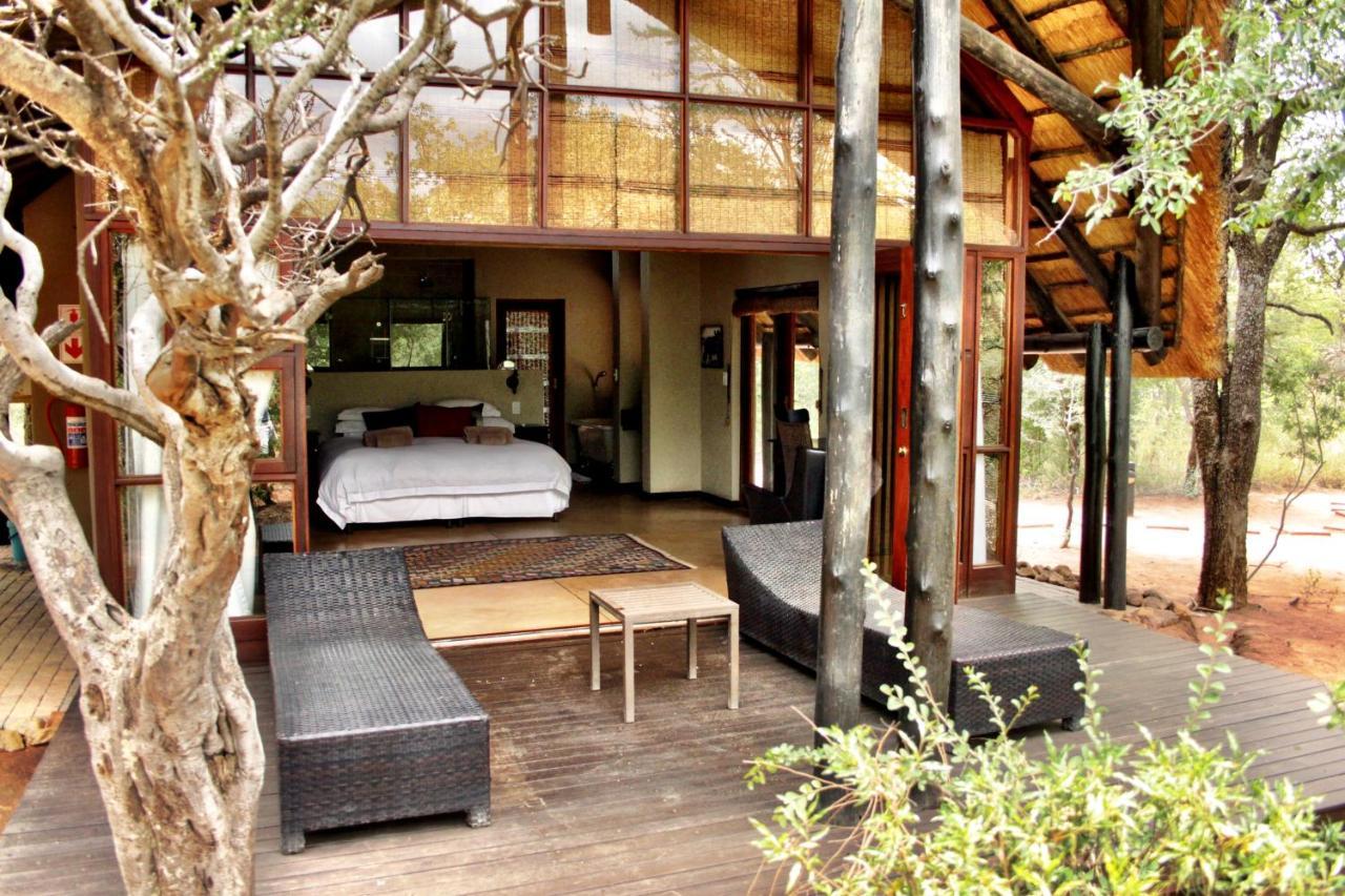 Kgorogoro Lodge Pilanesberg Exterior photo